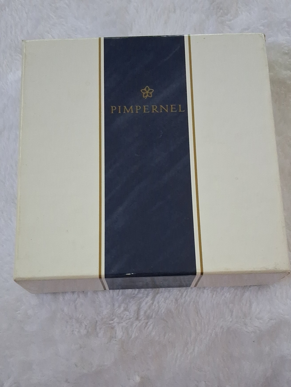 Vintage Pimpernel Coasters In ANavy and Cream Decorative Gift Box with Gold Trim
